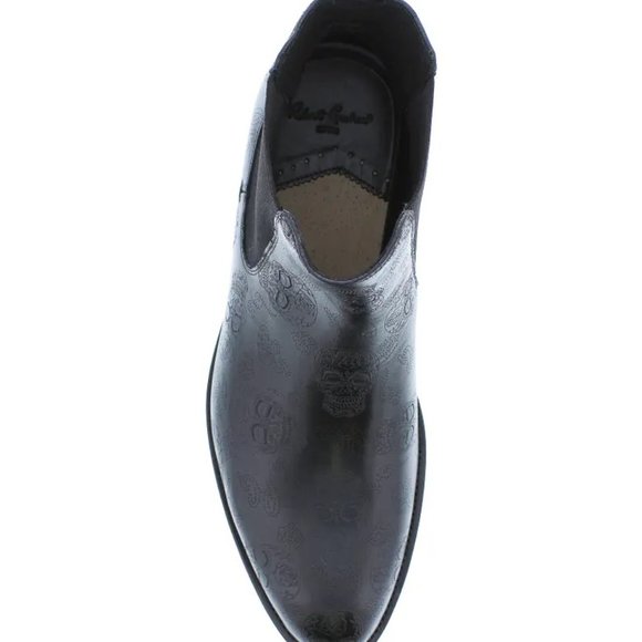 Robert Graham Big Bang Skull Embossed Chelsea Leather Boot in Black main image 4